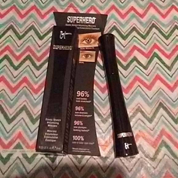 it cosmetics Other - It superhero mascara
